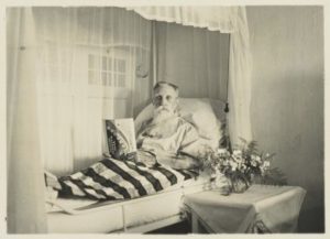 Three times lucky Illustration 3 G.F.J. Bley in the Red Cross Hospital in Buitenzorg in 1939